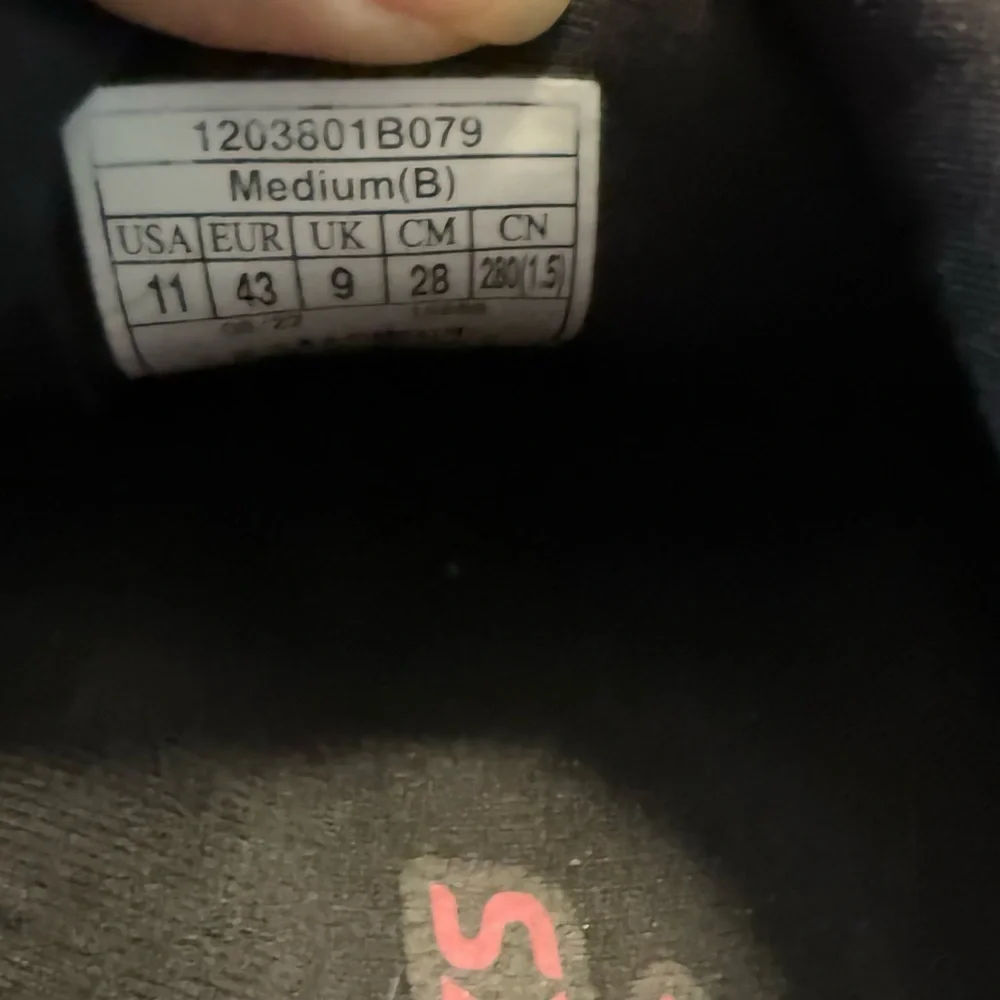 Brooks Black and Pink Running Shoes